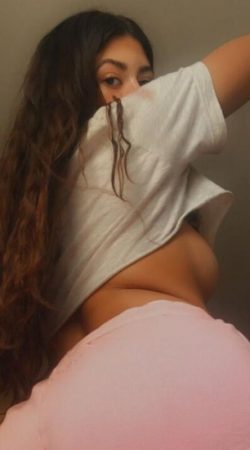 Descubre la Pasión Inigualable con Rocío Dulce Escort